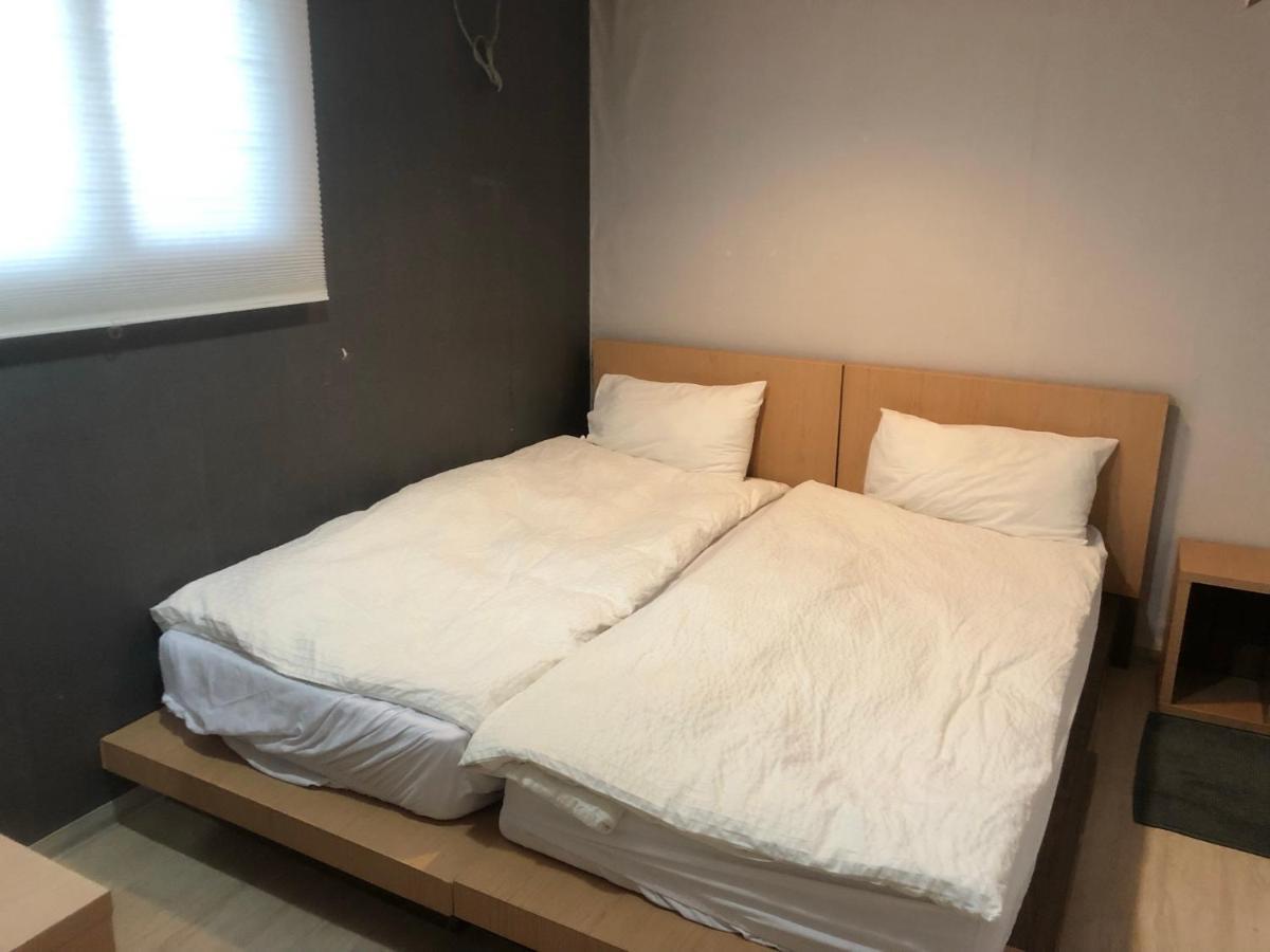 Chris Hostel Сеул Екстериор снимка