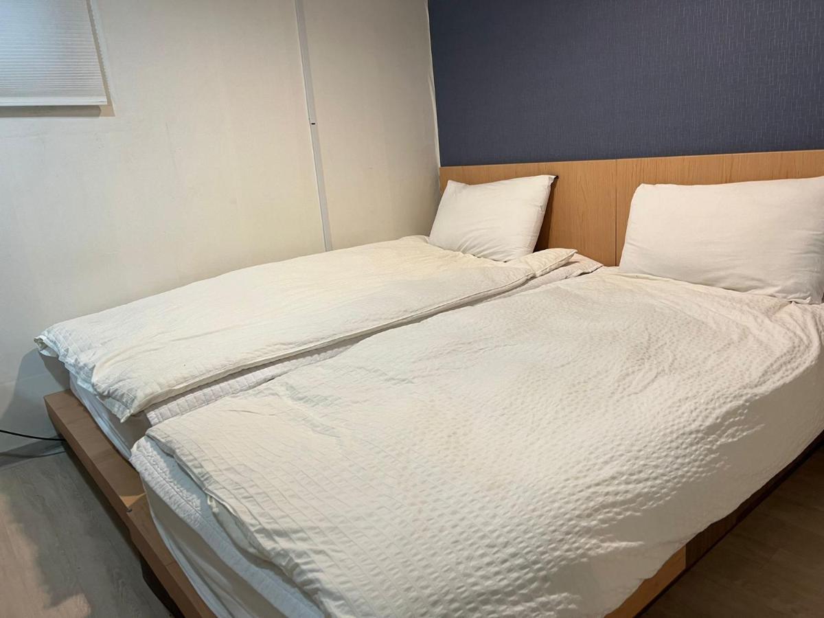 Chris Hostel Сеул Екстериор снимка