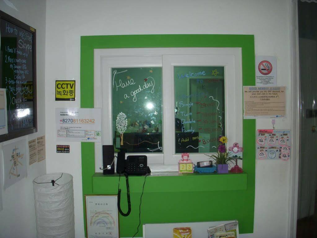 Chris Hostel Сеул Екстериор снимка